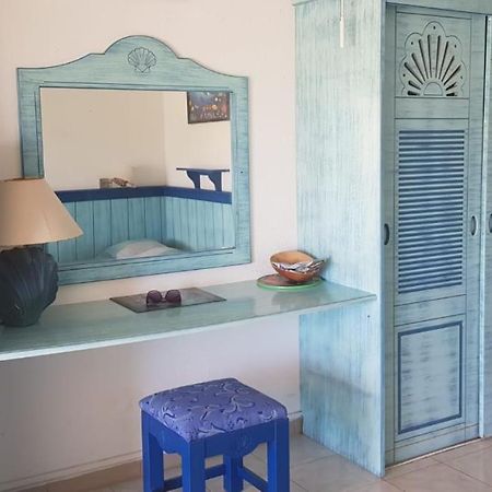 Studio Les Pieds Dans L'Eau Le Moule Ngoại thất bức ảnh